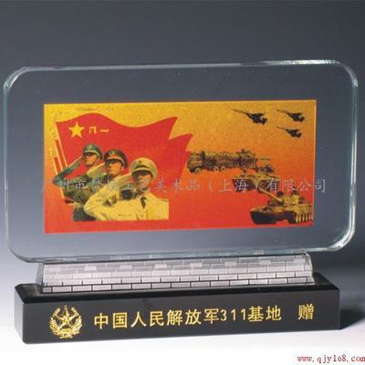 水晶纪念品 凝固时光的匠心艺术，如何选择专业定制厂家？
